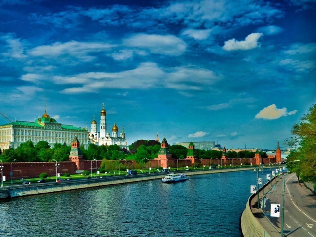 За прошедший год по крайней мере четырех западных исследователей в России штрафовали, депортировали или угрожали наложением санкций в связи с предполагаемыми нарушениями визового режима