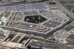 Оружие испытали в середине января на одном из полигонов США, бомба была сброшена со стратегического бомбардировщика B-2