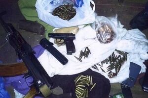 СБУ задержала "волонтеров" с оружием