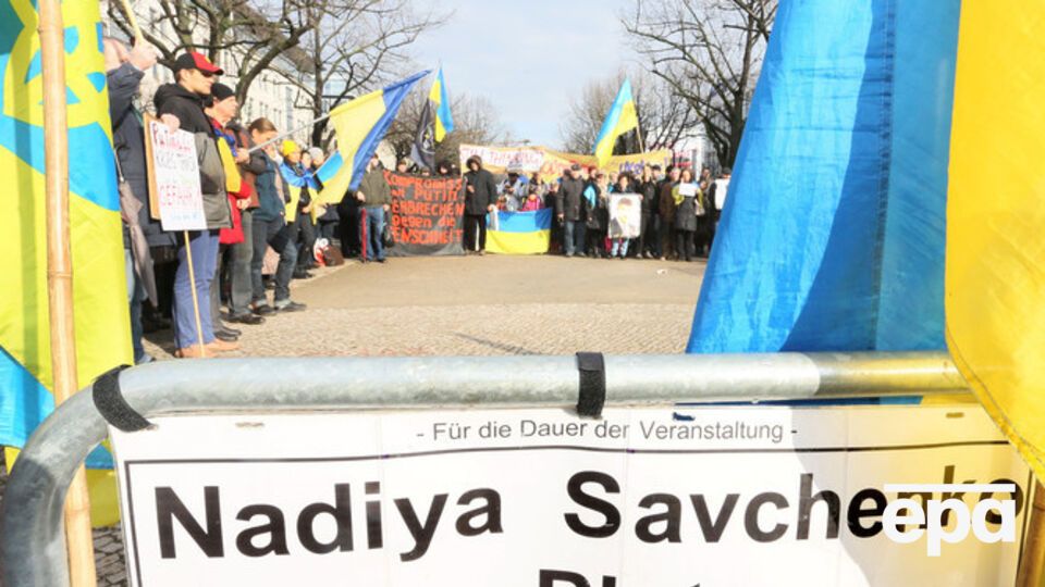 Публичный эффект от дела Савченко может помочь ее освобождению, считает ее адвокат Марк Фейгин