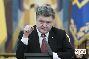 Порошенко поручил возобновить вещание телеканала ATR