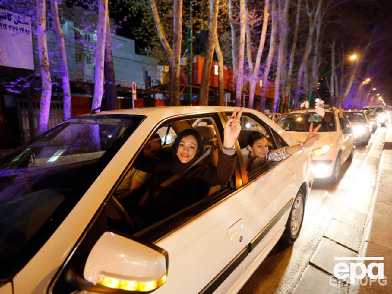 Иранских женщин пустят на спортивные мероприятия