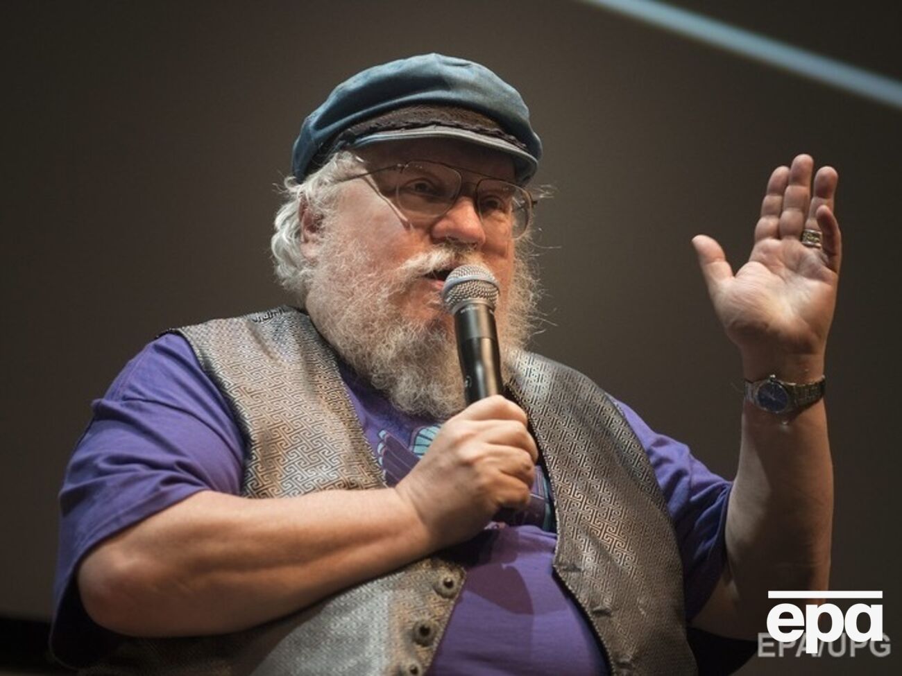 Мартин работает над новым сериалом