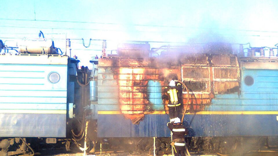 В Винницкой области загорелся локомотив