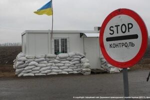 Пограничники задержали автомобили с грузами