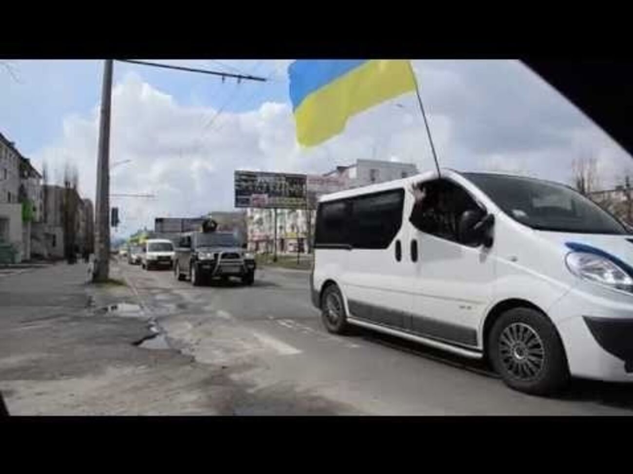 В автопробеге приняли участие 330 автомобилей