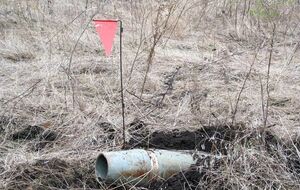 Военные с помощью специальных средств проверили более 150 км автодорог