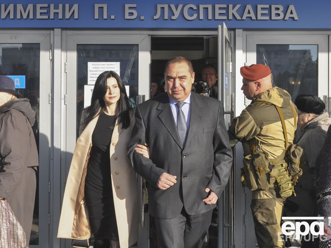 Люди Плотницкого пытаются подавить бунт местных казаков, сообщают украинские военные