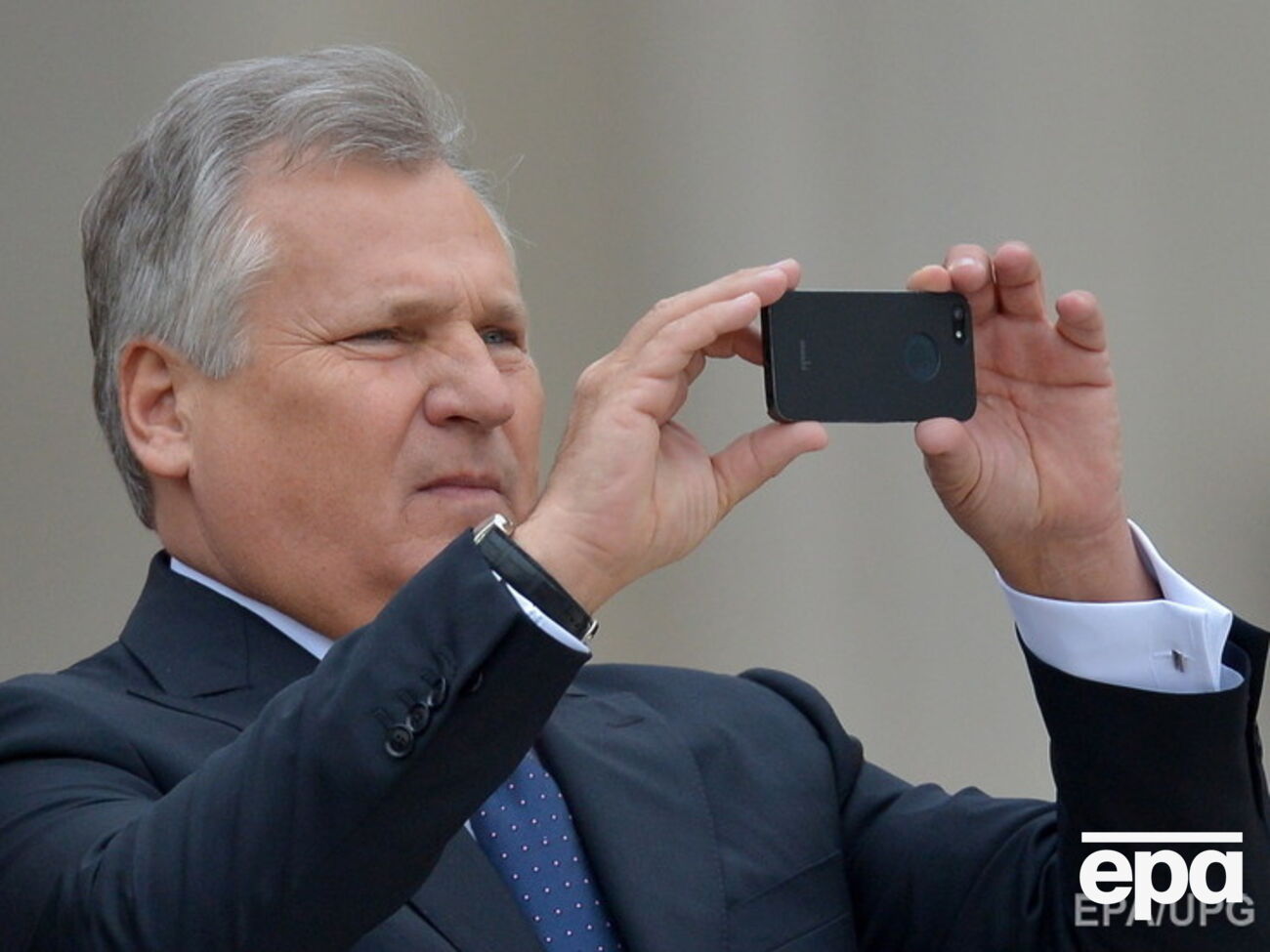 Квасьневский уверен, что Путин хочет расколоть Евросоюз