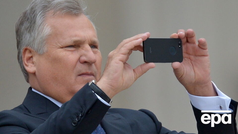 Квасьневский уверен, что Путин хочет расколоть Евросоюз