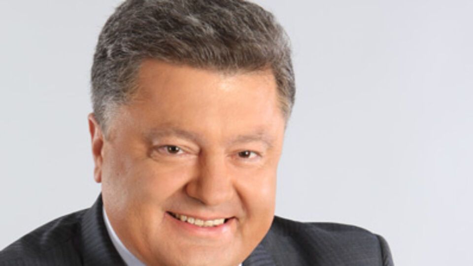 Порошенко: Украина платит очень высокую цену, чтобы сохранить единство и суверенитет