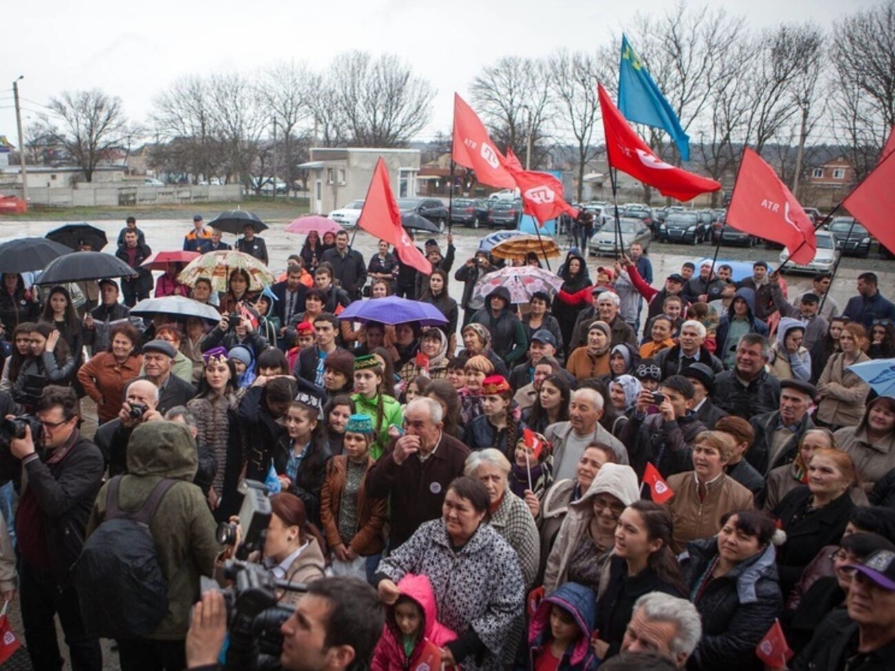 В день закрытия канала возле здания редакции прошел митинг