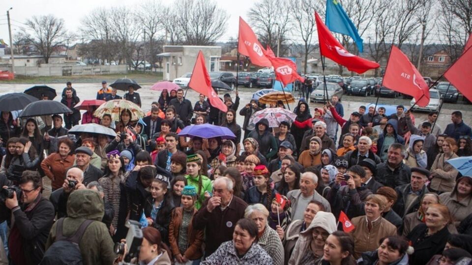 В день закрытия канала возле здания редакции прошел митинг