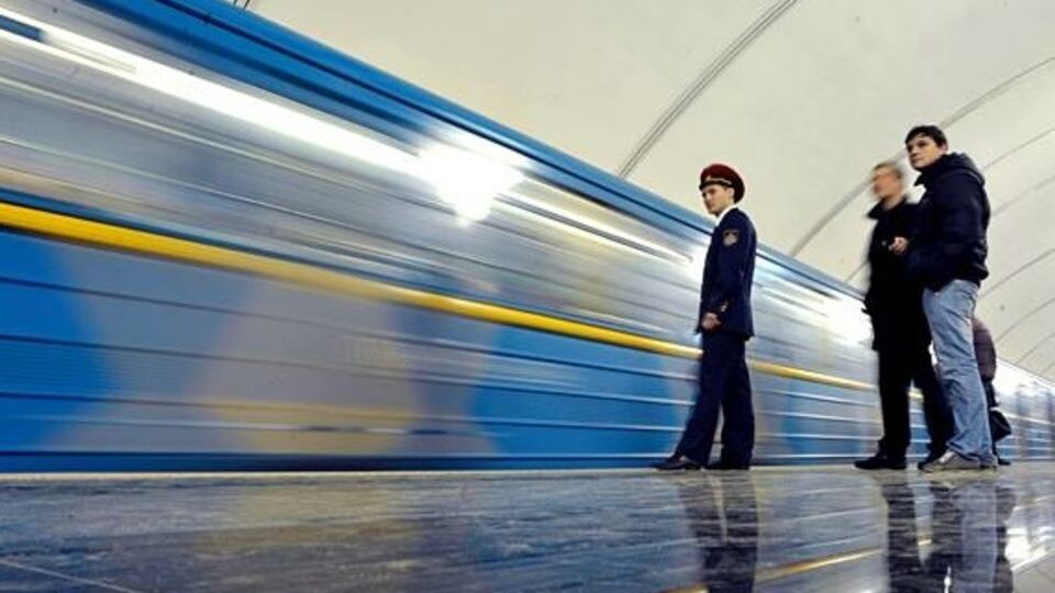 Столичный метрополитен возобновил работу после сообщений о минировании