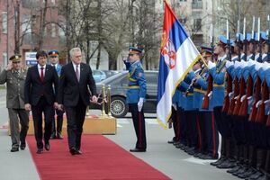 Томислав Николич сообщил, что армия Сербии приедет в Москву на 9 мая