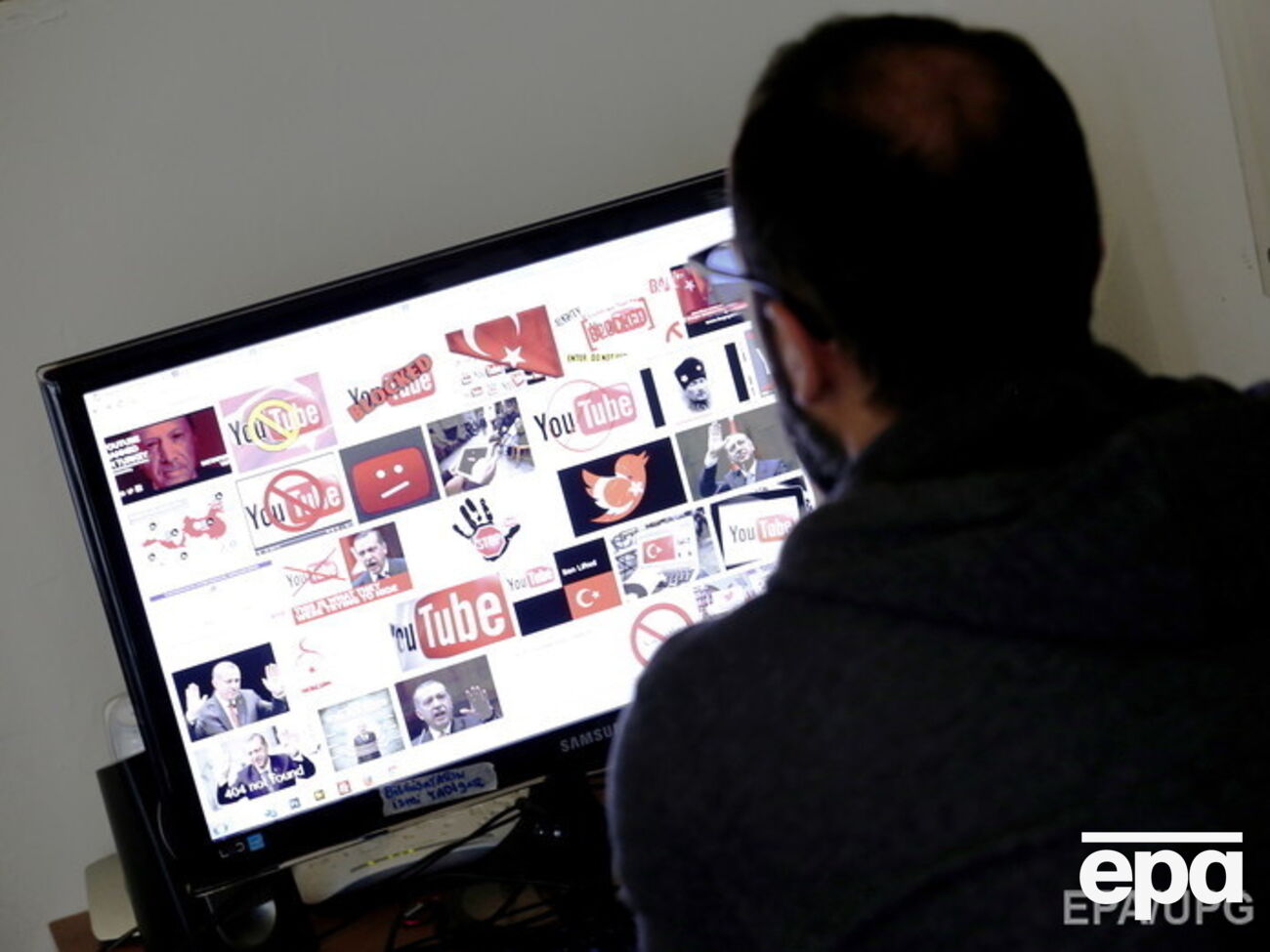 Блокировка с Twitter была снята поздно вечером в понедельник