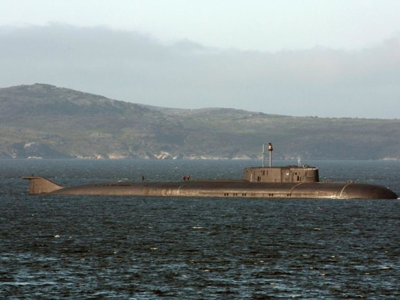 Горит&nbsp;атомный подводный ракетный крейсер К-266 "Орел"