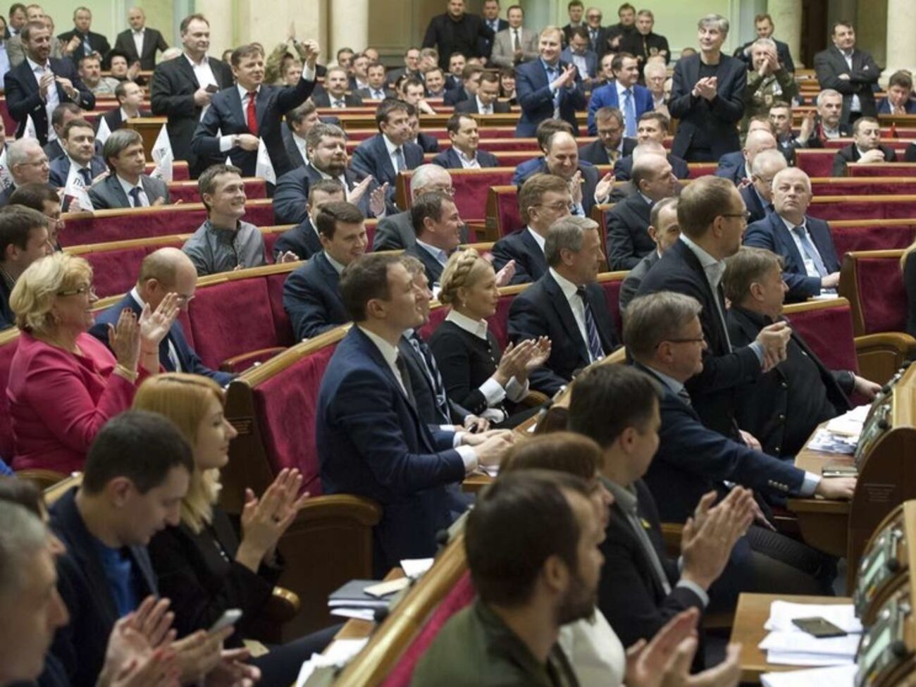 Из фракции Блока Порошенко вышли еще два депутата