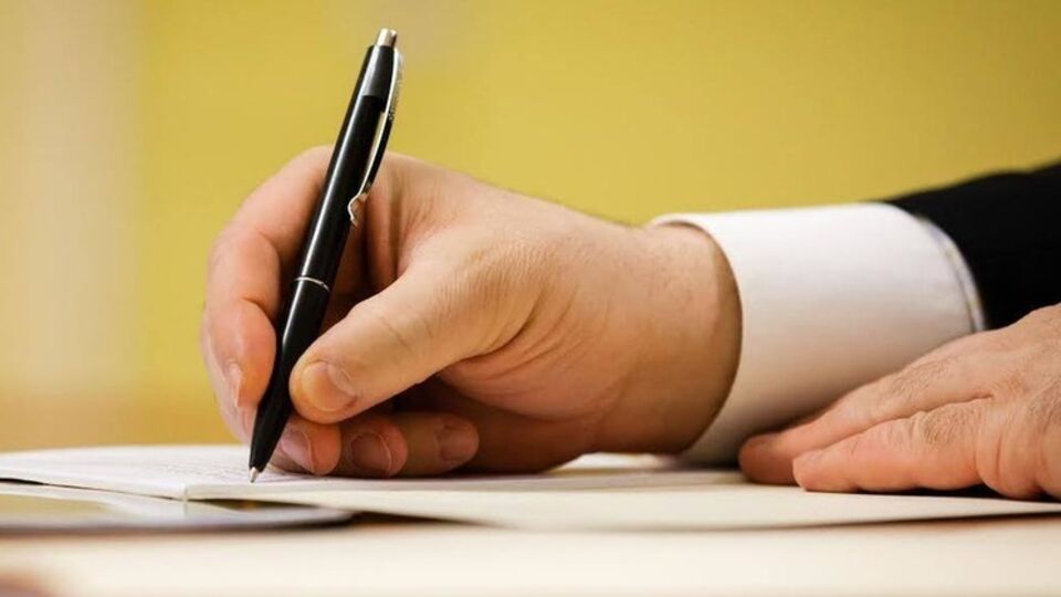 На утверждение президенту передали кандидатуры двух претендентов на должность главы Антикоррупционного бюро