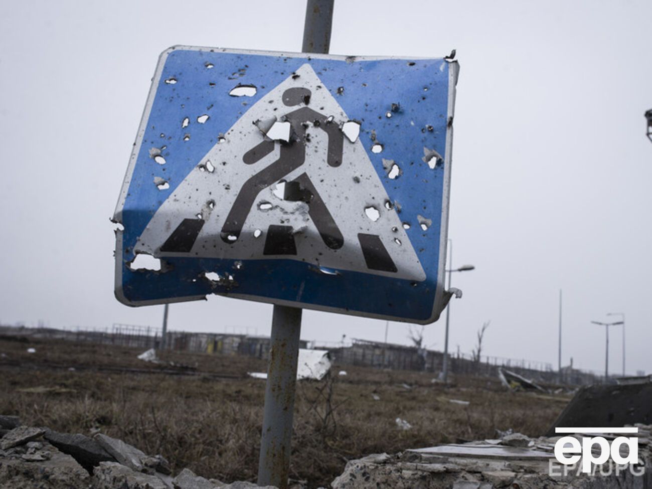 Наблюдатели ОБСЕ мониторят ситуацию на Донбассе