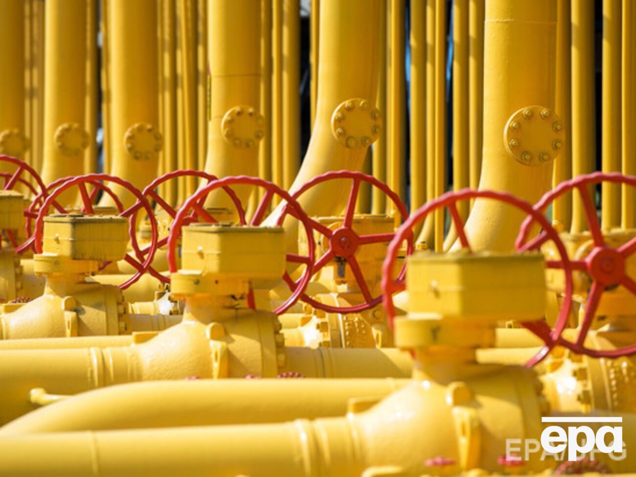 "Газпром" существенно снизил прибыль с экспорта газа