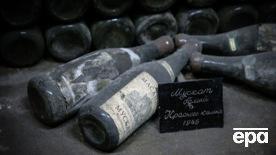 СМИ: У Путина заявили, что "Массандру" перерегистрируют по российским законам