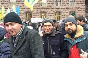 Участникам проплаченных митингов платят от 50 до 60 гривен за час, сообщил Лубкивский