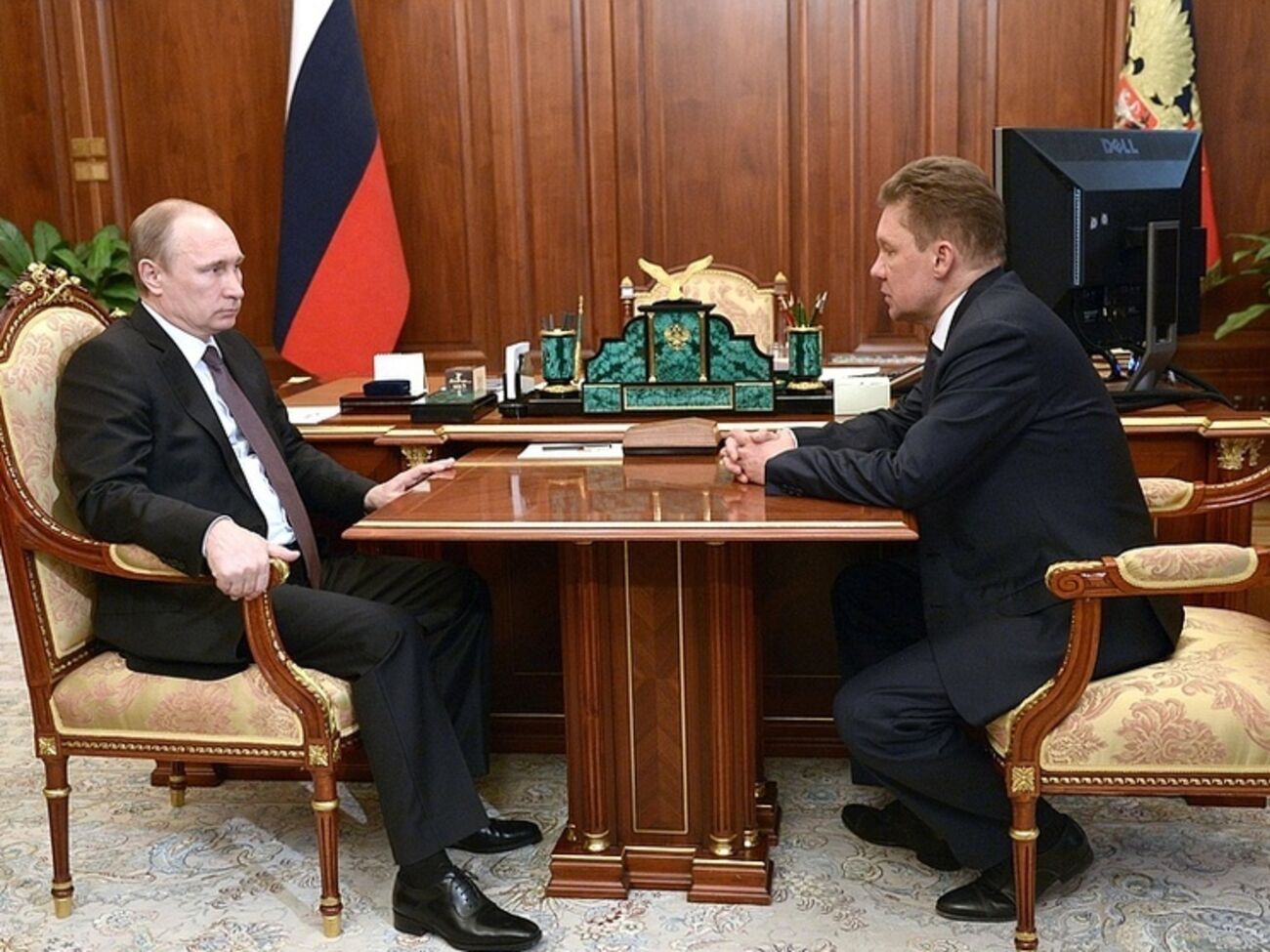 Путин и Миллер обсудили бесперебойную поставку российского газа Украине