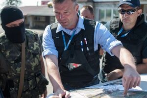 Хаг приедет на Донбасс