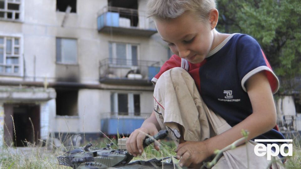 Закон определяет правовой режим военного положения в стране
