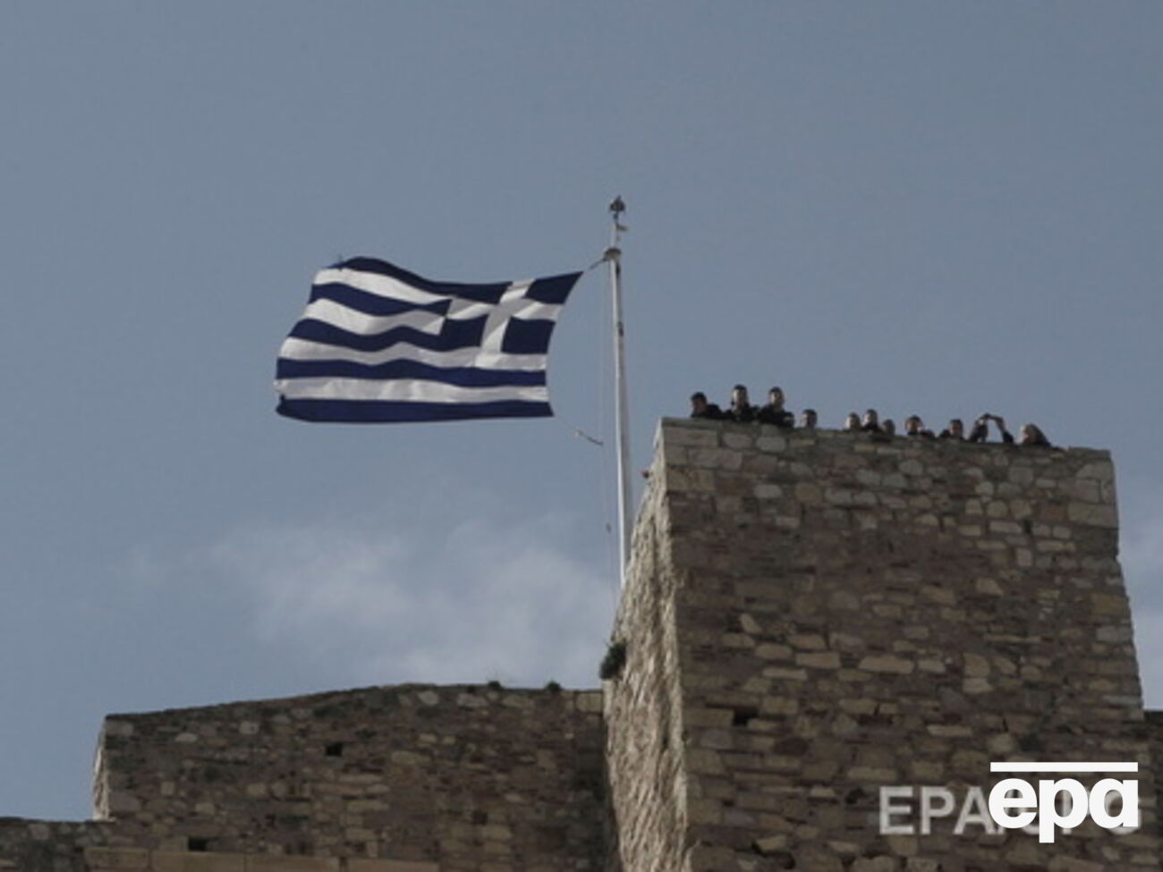 Греция выплатила часть кредита МВФ