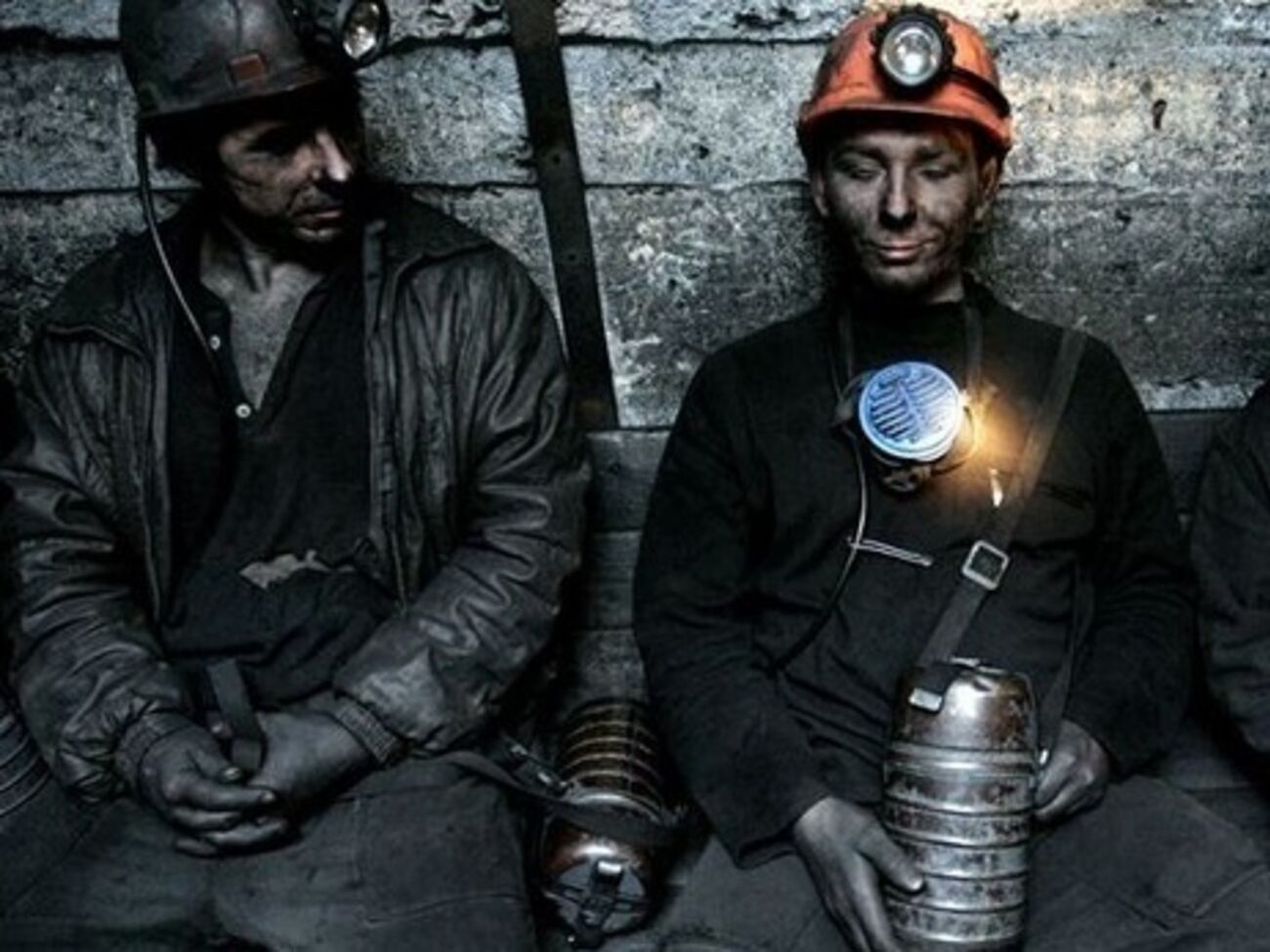 Представитель АП Мотузяник: Шахтерам в "ДНР" увеличили&nbsp;продолжительность рабочей смены