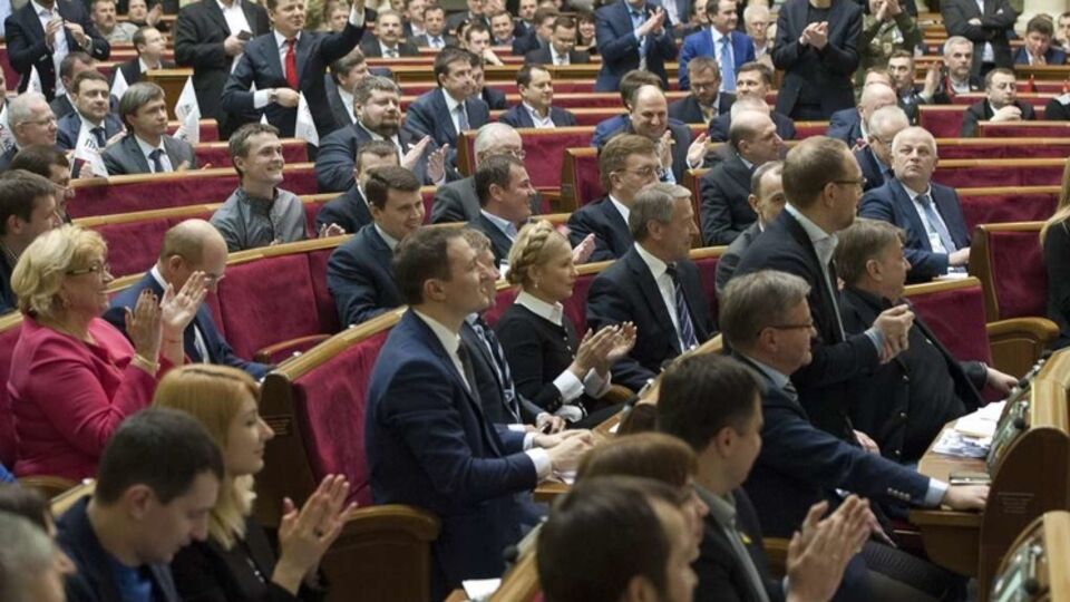 Рада сегодня будет работать, пока не рассмотрит все запланированные законопроекты