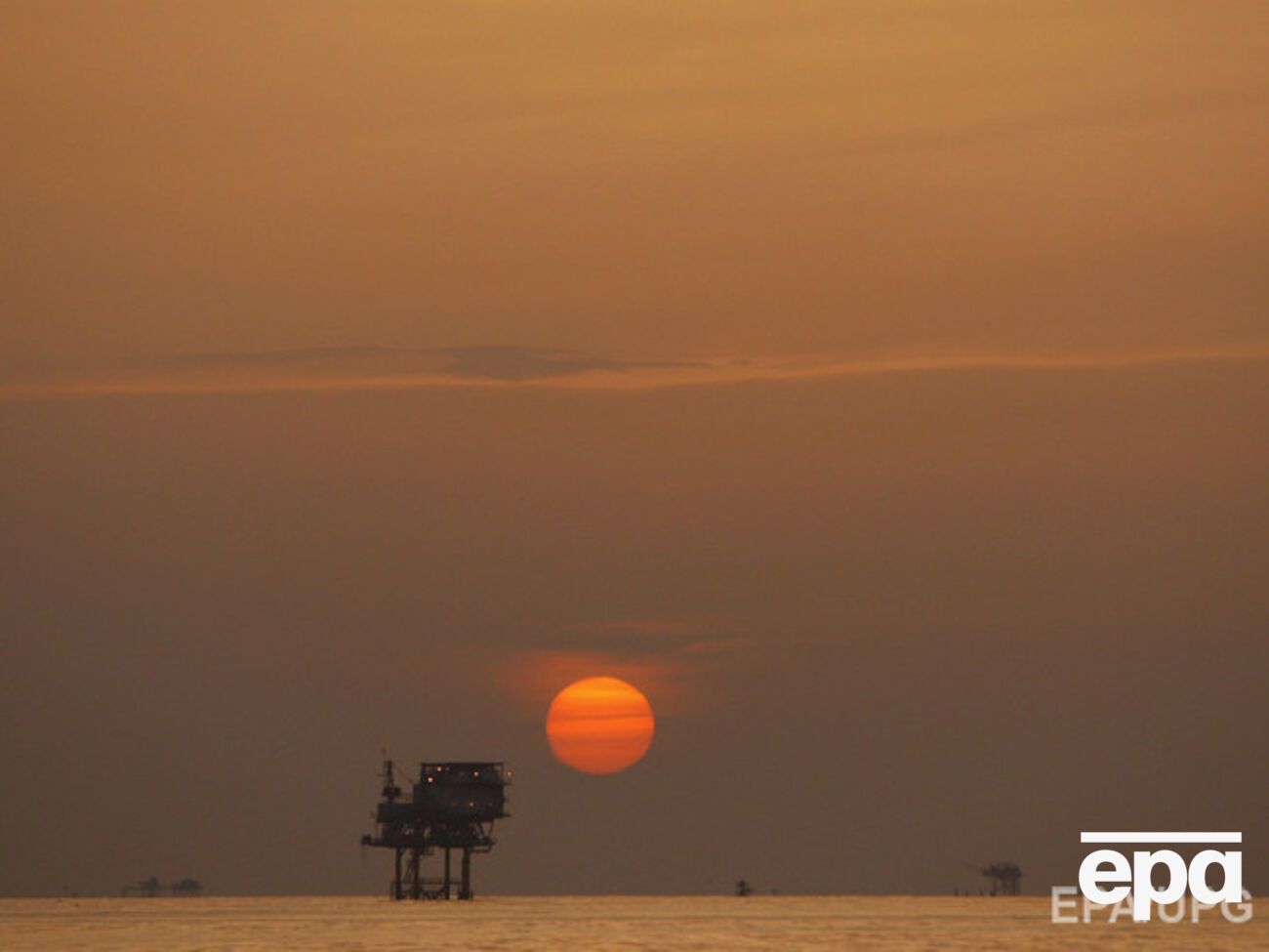 Цены на нефть показали небольшой рост