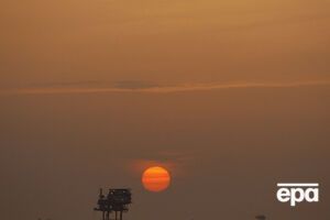 Цены на нефть показали небольшой рост