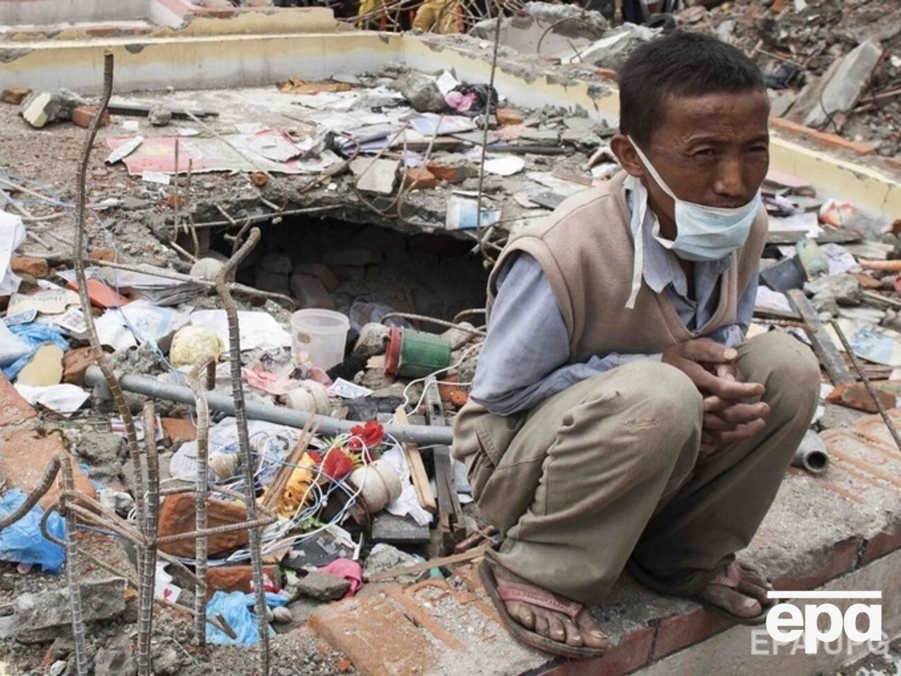 Число погибших в результате землетрясения в Непале возросло