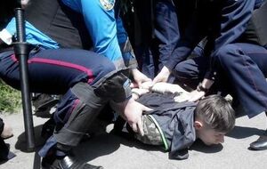 Задержанных милиция уже доставила в райотдел