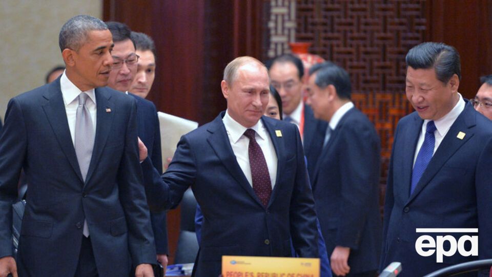 Россия планирует стать одним из самых больших внешних инвесторов китайского банка развития, открытие которого администрация президента США Барака Обамы пыталась предотвратить