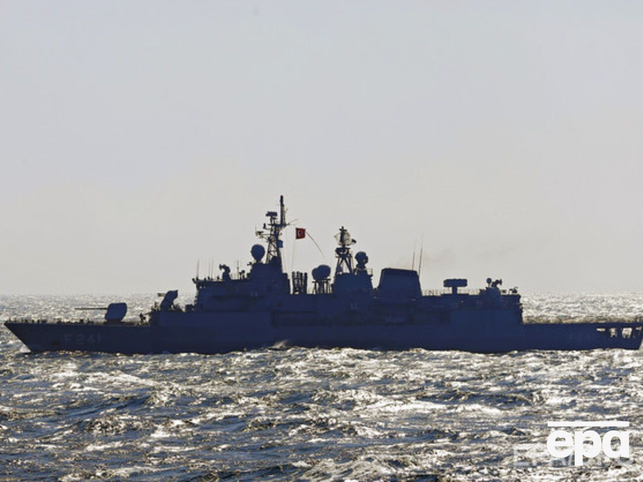 В учениях будут задействованы подлодки, надводные корабли и самолеты