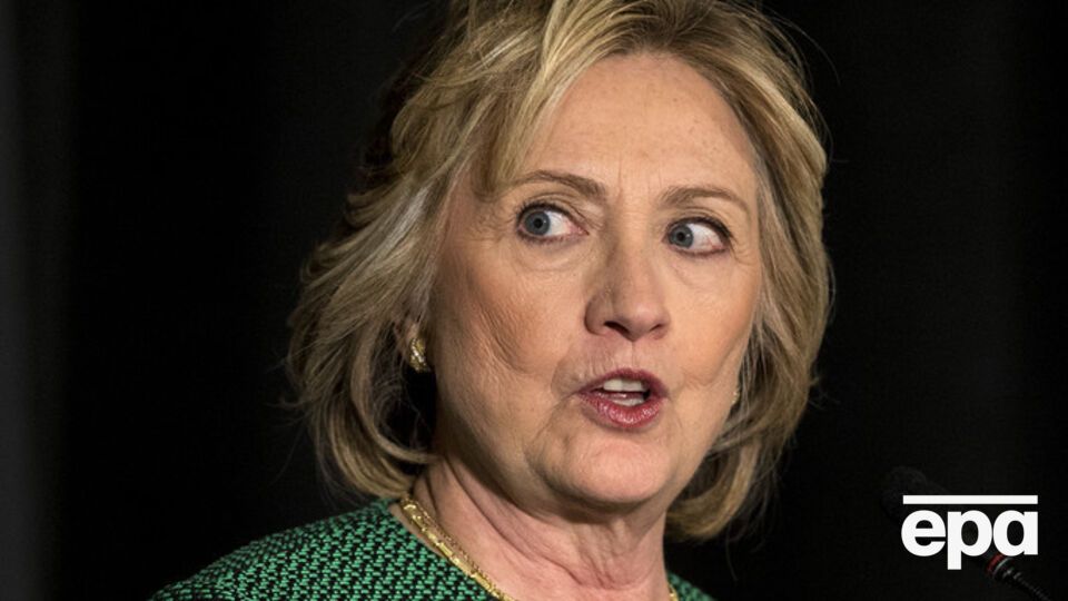 В случае избрания в ноябре 2016 года, Клинтон будет 69 и она станет вторым старейшим президентом США