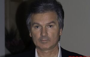 Yuri Shvets: The fate of Russia largely depends on the US president. By signing only two pieces of paper, without any nuclear attacks, Obama can plunge Russia into preinfarction condition