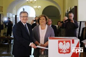 Действующий глава государства Бронислав Коморовский проголосовал на президентских выборах в Польше