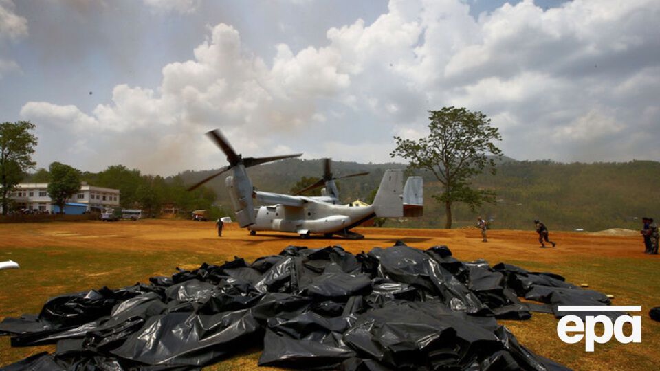 В результате землетрясения в Непале погибли более 8 тыс. человек