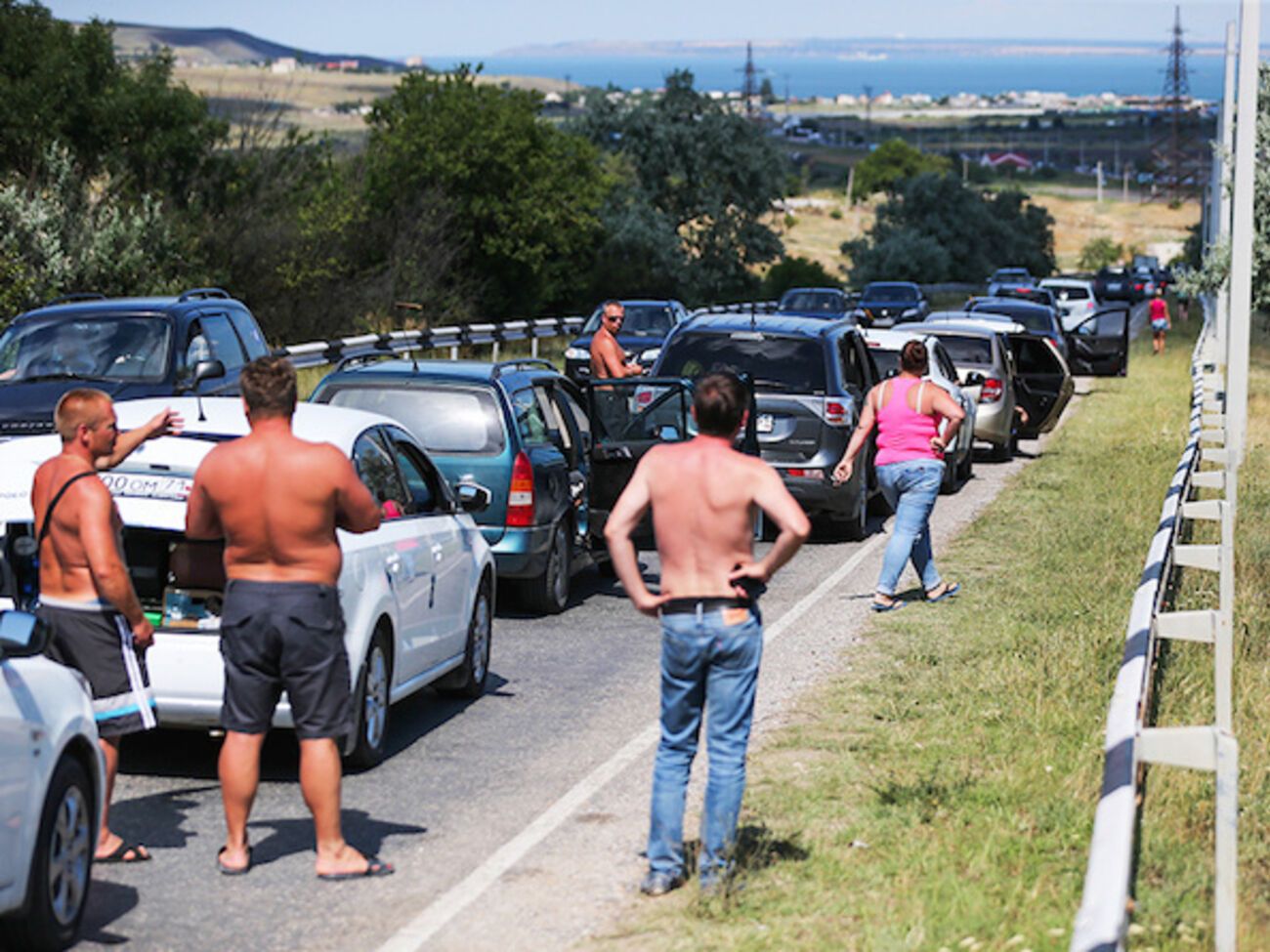 Бочкала: На выезде из Крыма огромная пробка