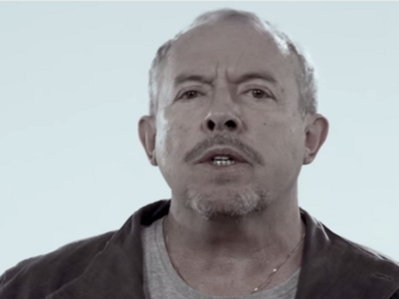 Макаревич:&nbsp;В Харькове не был. Перед военными не выступал и не планирую. Жив и здоров. Только уроды зае...али