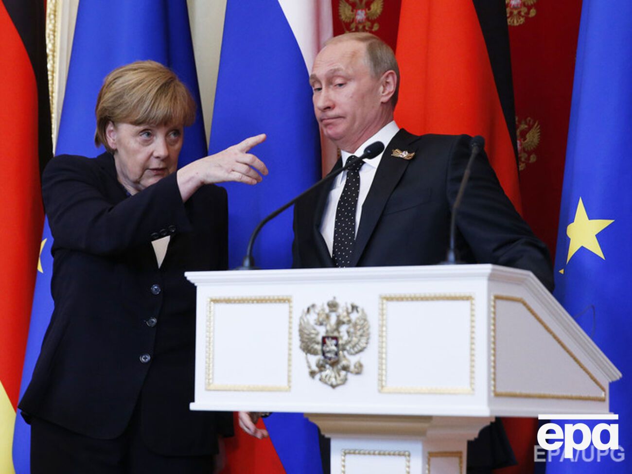 Ангела Меркель обсудила с Владимиром Путиным ситуацию в Украине