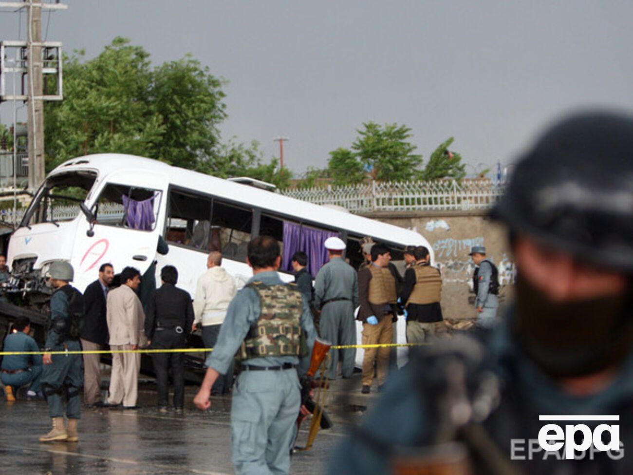 Ранения различной степени тяжести получили 16 человек