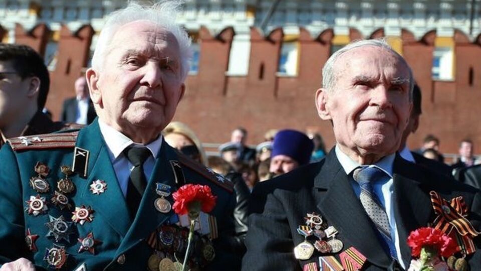 На трибуну на Красной площади ветераны могли попасть только по приглашениям