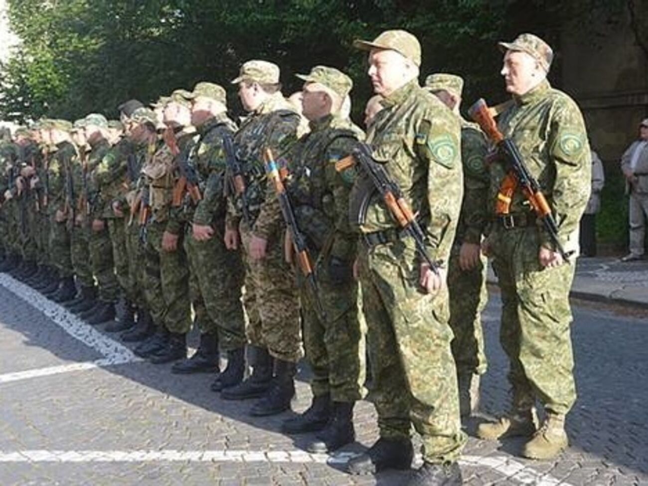 Военные отправились в зону АТО