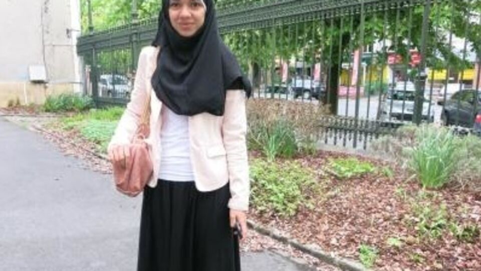 Сара считает, что требования администрации необоснованны